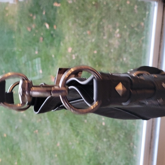 B.Makowsky black leather with silver studs shoulder bag - Picture 16 of 16